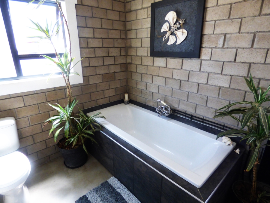 2 Bedroom Property for Sale in Darling Western Cape